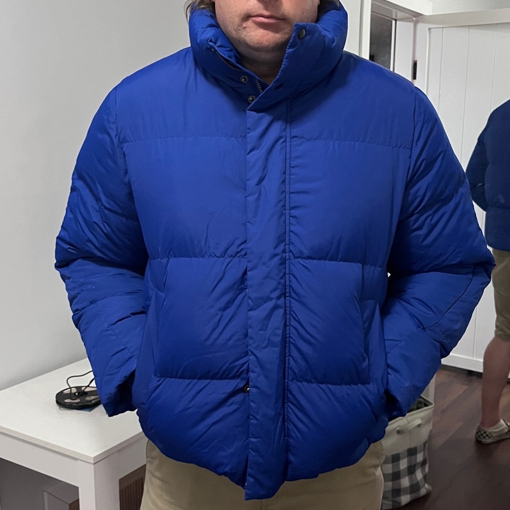 Banana Republic Men’s Winter Puffer Coat